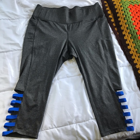 Lane Bryant Pants - SOLD Livi Active Capri Leggings Gray Cropped